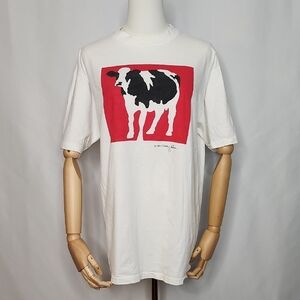 1983 Woody Jackson Men's White T-Shirt with Cow Graphic Size Large